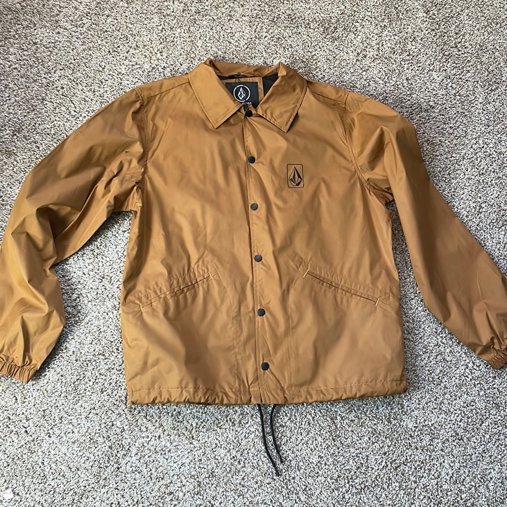 Brand new Button up Volcom windbreaker size M